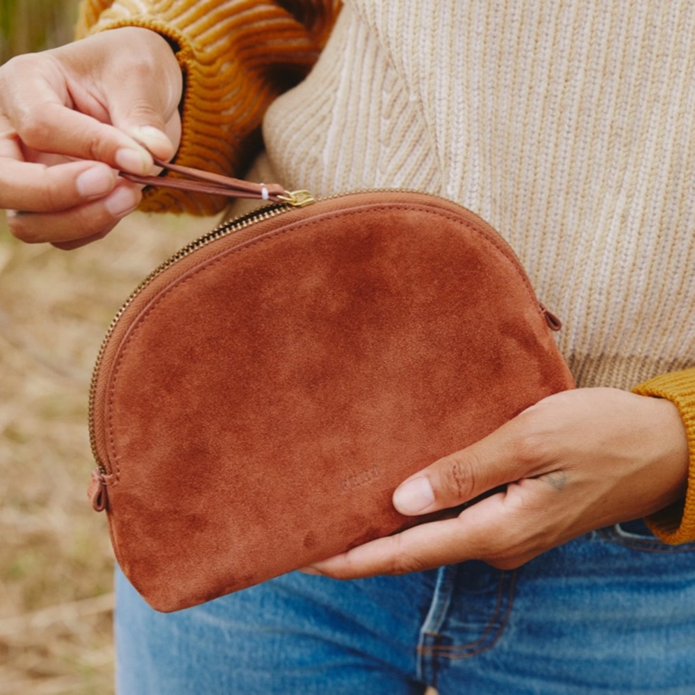 FLASH SALE: NWT: FEED suede pouch